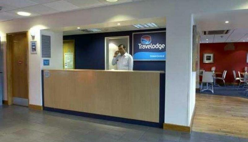 Travelodge Bristol Central Anchor Road Exterior foto